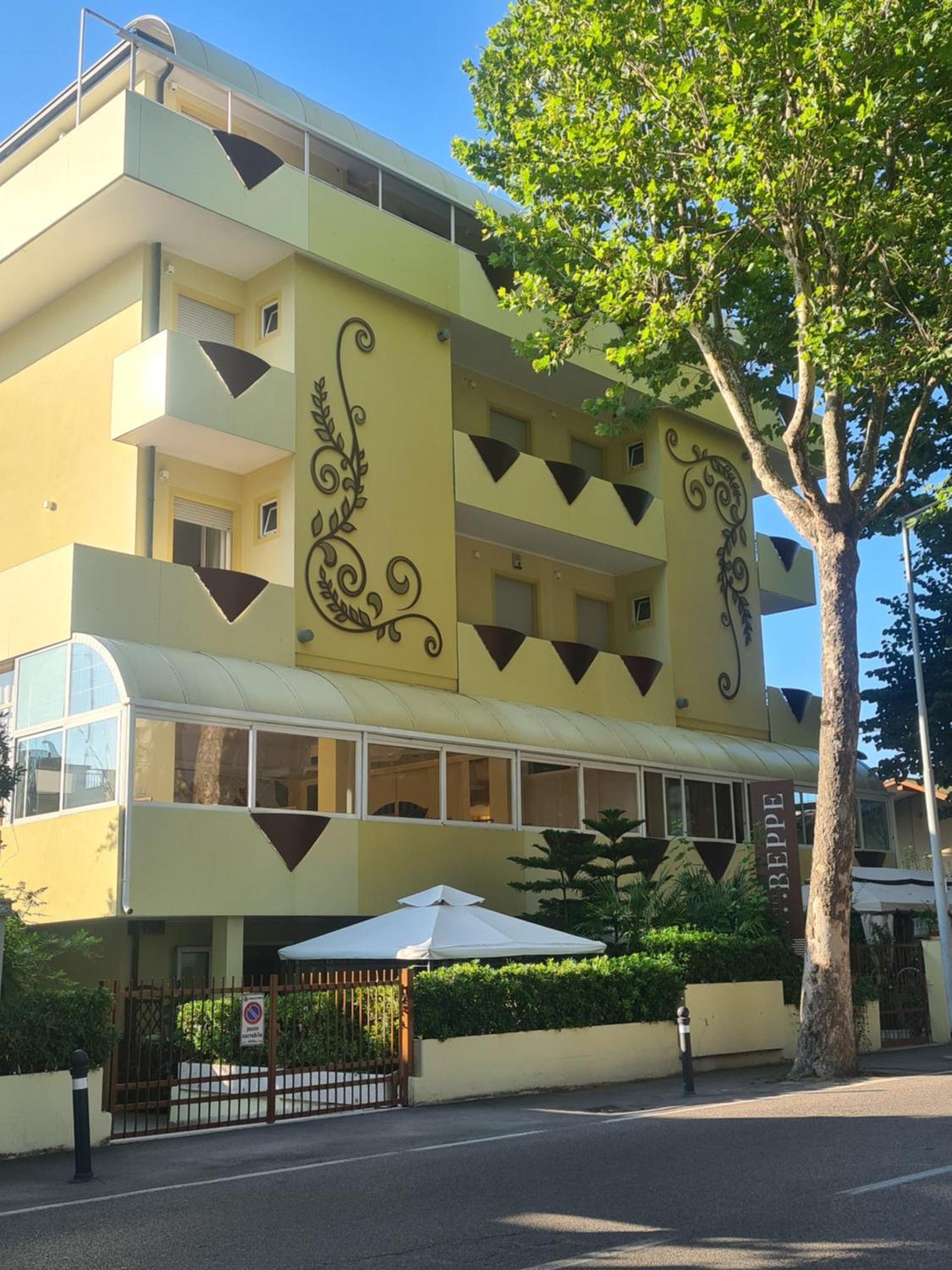 Hotel Beppe ริมินี ภายนอก รูปภาพ