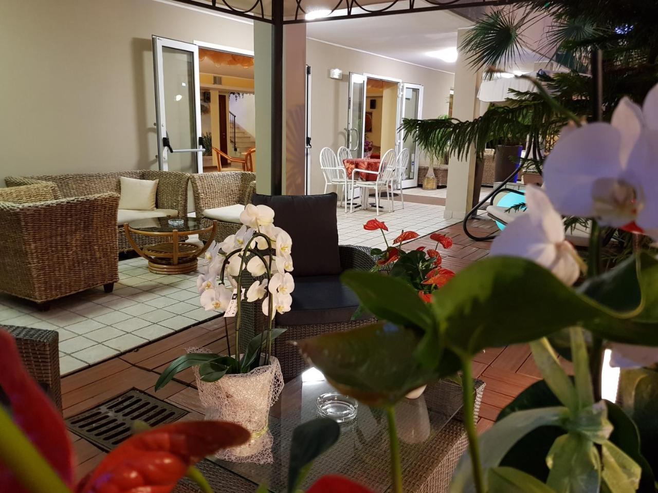 Hotel Beppe ริมินี ภายนอก รูปภาพ